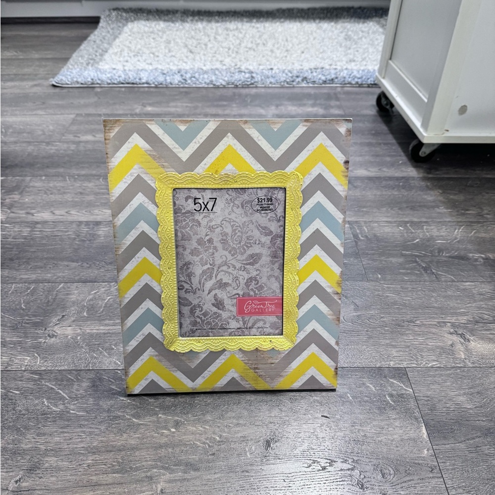 Green Tree Gallery 5X7 Picture Frame‎ NEW
